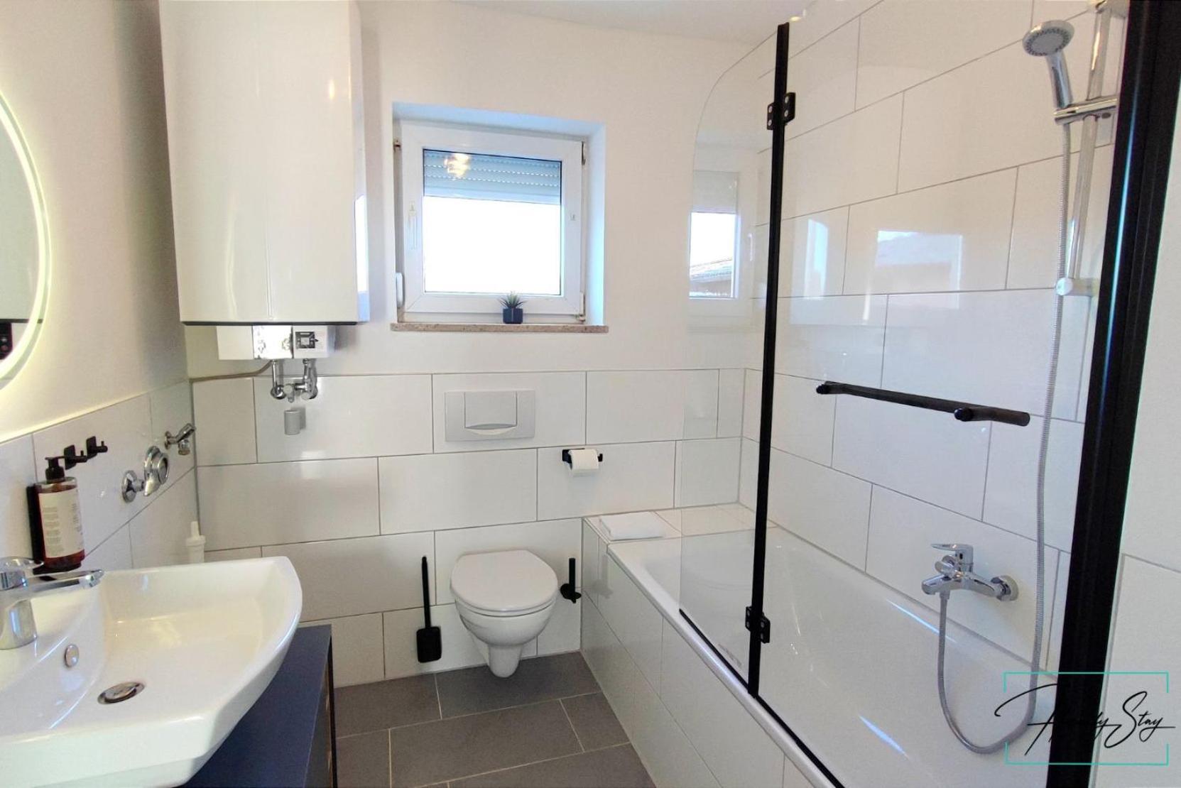 Homely Stay - Urban Oasis Apartments Moosburg an der Isar المظهر الخارجي الصورة